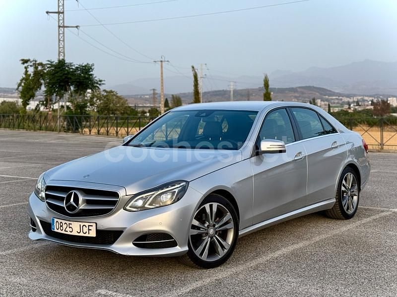 Gris / plata Usado 2015 Mercedes E220 Avantgarde Berlina | 12.500 € (Buen precio) - Imagen 1/4