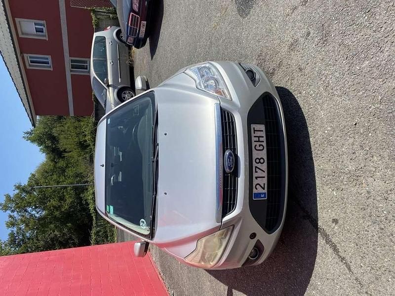Plateado Usado 2008 Ford Focus Business Edition Utilitario | 4999 € (Precio justo) - Imagen 1/4