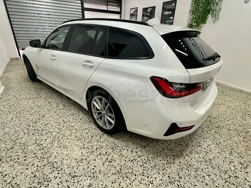 Usado BMW 320 190 CV (139 kW) 2021 Blanco Familiar