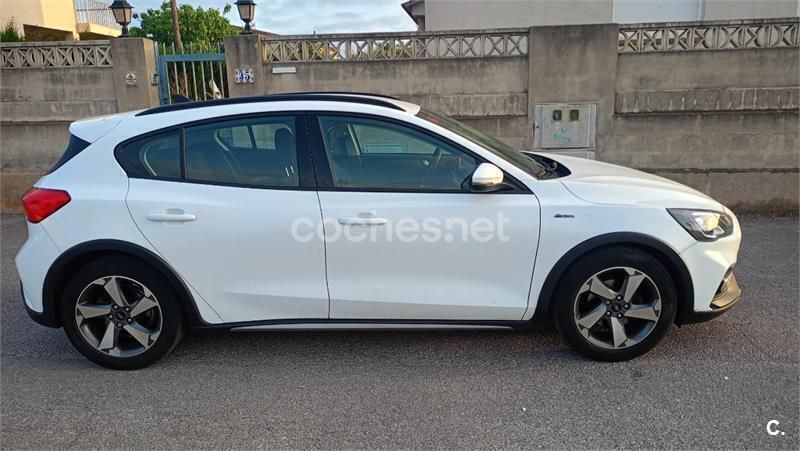 Blanco Usado 2020 Ford Focus Active Berlina | 12.900 € (Super precio) - Imagen 1/4