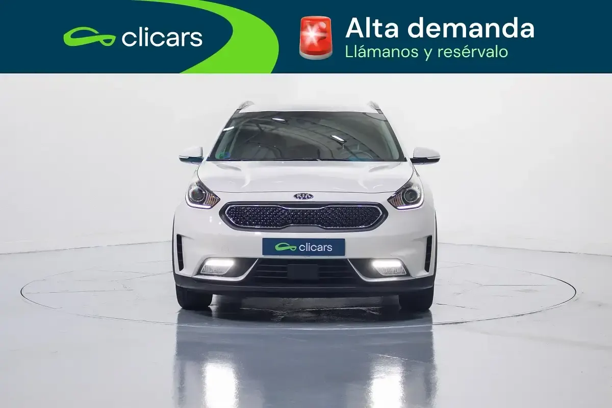 Käytetty Kia Niro 141 HP (103 kW) 2017 Valkoinen Katumaasturi