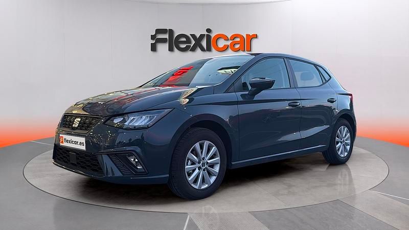 Usado Seat Ibiza Reference 80 CV (58 kW) 2025 Gris Utilitario