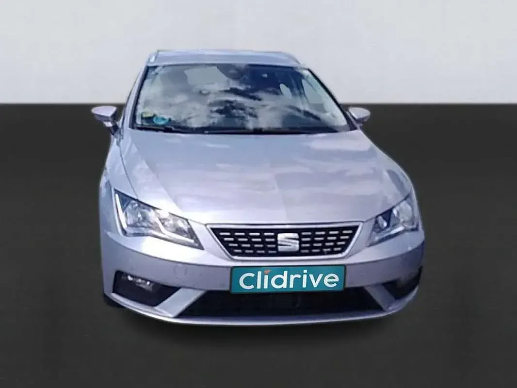 Usado Seat Leon ST XCELLENCE 150 CV (110 kW) 2020 Gris Familiar