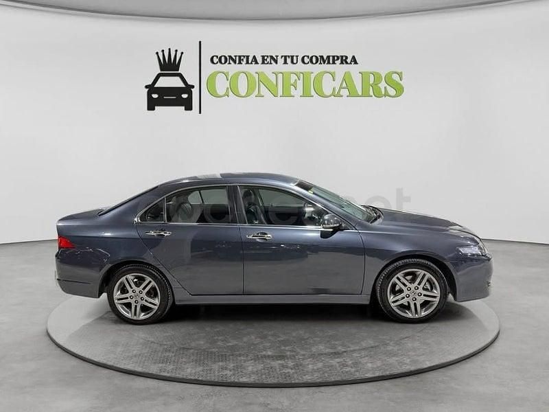 Usado Honda Accord Executive 140 CV (102 kW) 2007 Azul Berlina
