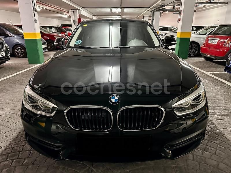 Usado BMW 118 Sport Line 150 CV (110 kW) 2017 Negro Utilitario