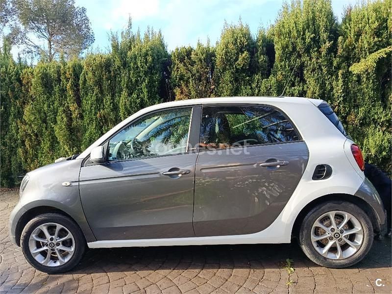 Usado Smart ForFour Passion 71 CV (52 kW) 2015 Gris / plata Utilitario