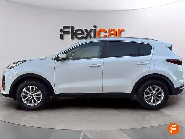 Usado Kia Sportage 132 CV (97 kW) 2019 Blanco SUV