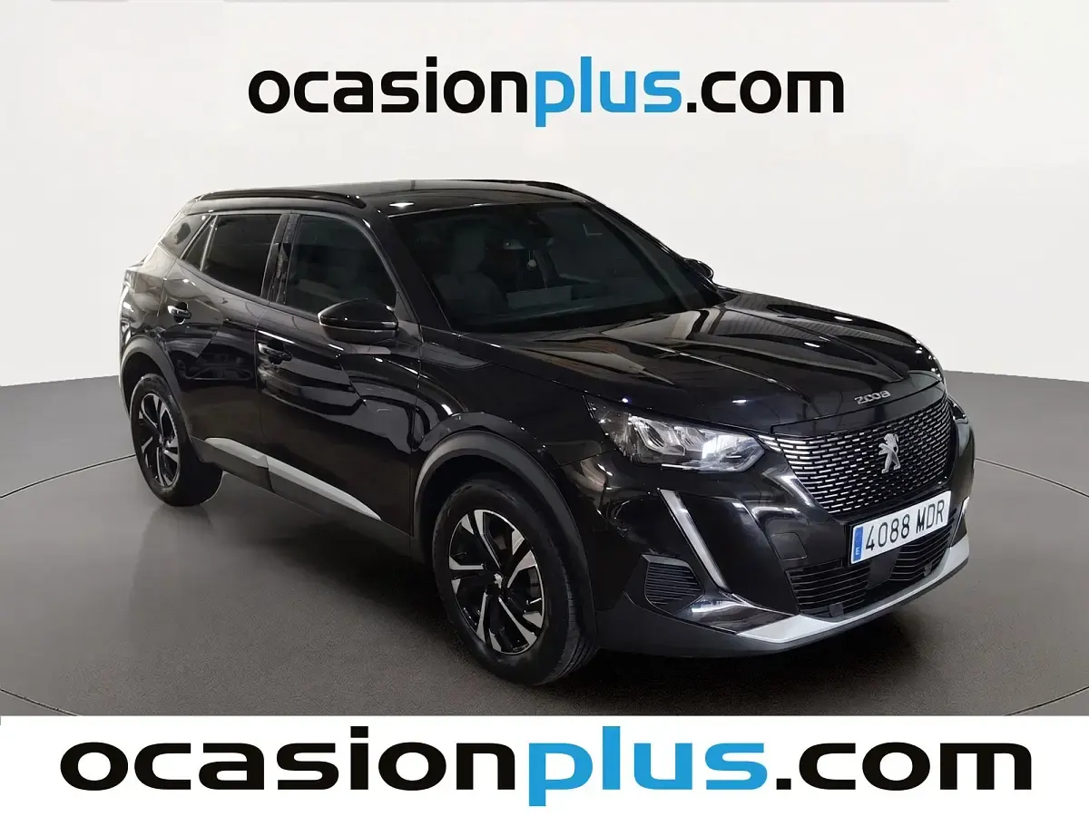 Usado Peugeot 2008 Allure 131 CV (96 kW) 2023 Negro SUV
