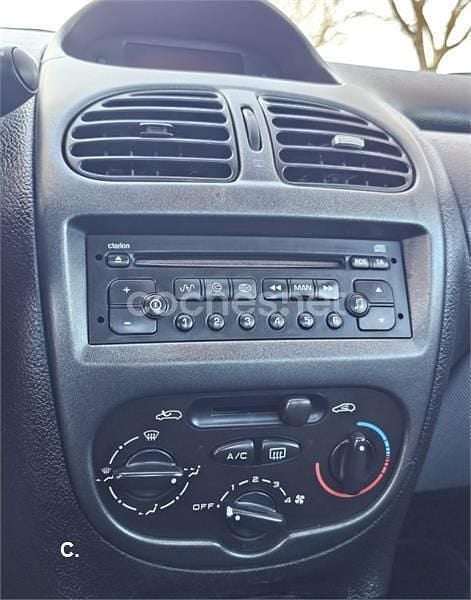 Azul Usado 2002 Peugeot 206 Descapotable | 3200 € (Precio justo) - Imagen 1/4