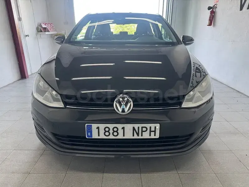 Usado VW Golf VII Edition 105 CV (77 kW) 2013 Gris / plata Berlina