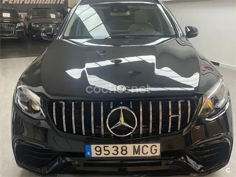 Usado Mercedes GLC250 AMG line 204 CV (150 kW) 2017 Negro SUV