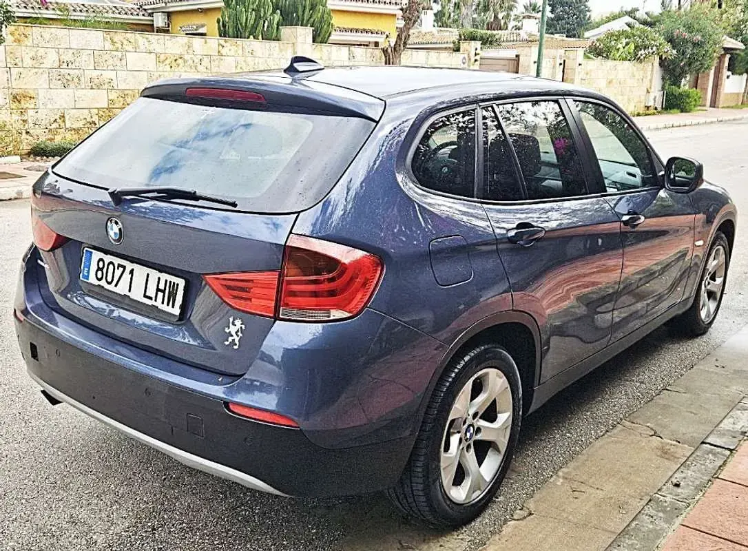 Usado BMW X1 177 CV (130 kW) 2011 Gris SUV