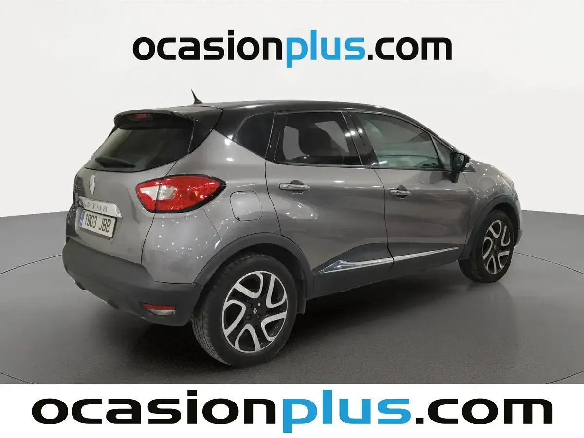 Usado Renault Captur Zen 90 CV (66 kW) 2014 Gris SUV
