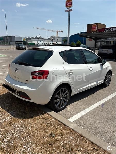 Usado Seat Ibiza FR 105 CV (77 kW) 2015 Blanco Berlina