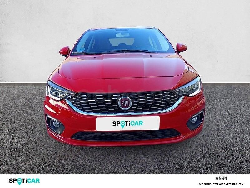 Usado Fiat Tipo Lounge 95 CV (69 kW) 2020 Rojo Berlina