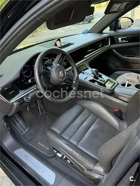 Usado Porsche Panamera 4 Executive 462 CV (339 kW) 2021 Negro Utilitario