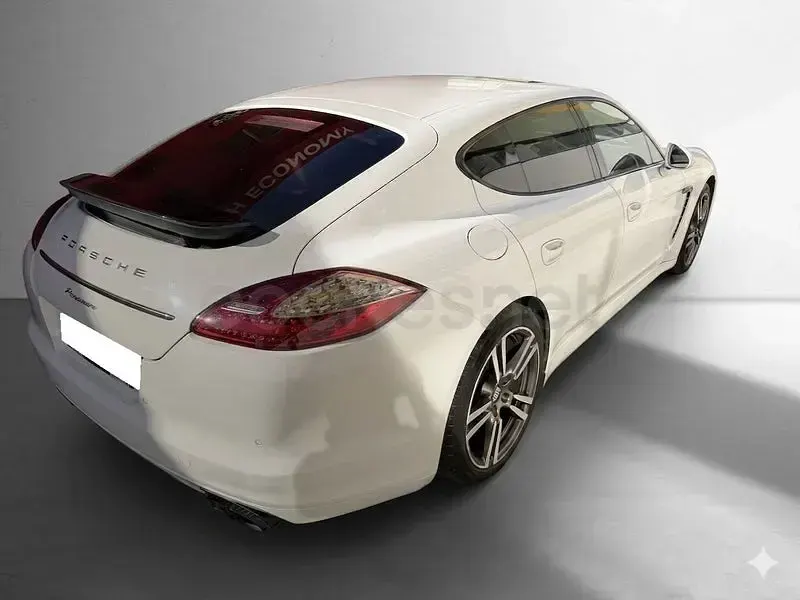 Käytetty Porsche Panamera 250 HP (183 kW) 2011 Valkoinen Viistoperä