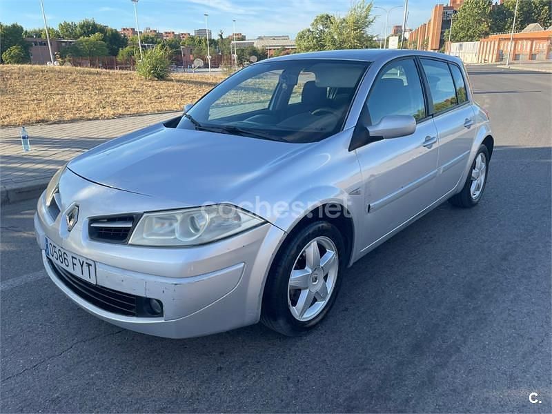 Gris / plata Usado 2008 Renault Mégane II Business Berlina | 1900 € (Super precio) - Imagen 1/4