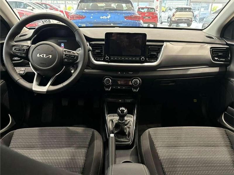 Nuevo Kia Stonic 101 CV (74 kW) 2025 SUV