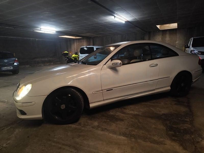 Usado Mercedes CLK240 Avantgarde 170 CV (125 kW) 2003 Blanco Coupe