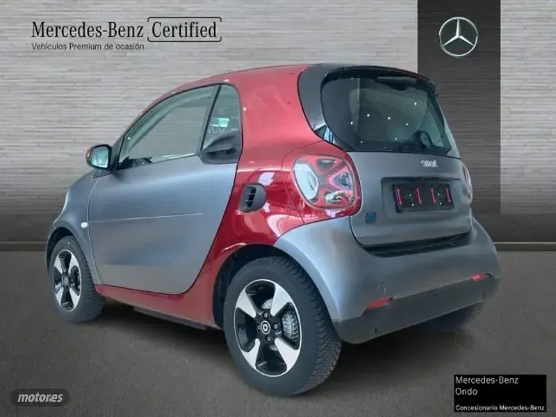 Usado Smart ForTwo Coupé Passion 60 kW (82 CV) 2024 Utilitario