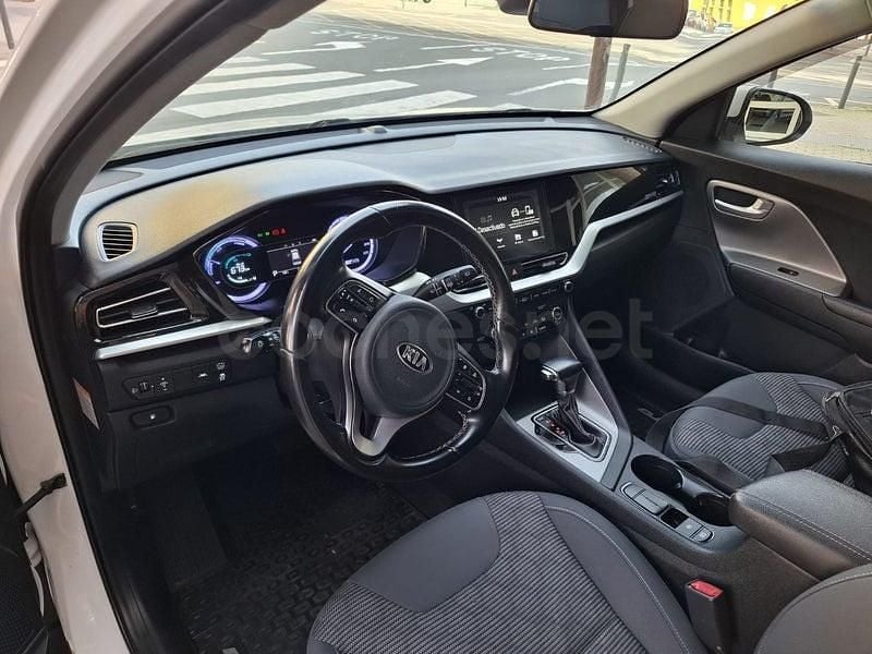 Usado Kia Niro 141 CV (103 kW) 2020 Blanco SUV