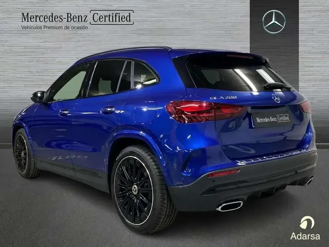 Usado Mercedes GLA200 163 CV (119 kW) 2025 SUV
