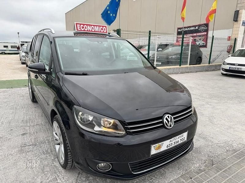 Usado VW Touran 140 CV (102 kW) 2012 Negro Monovolumen