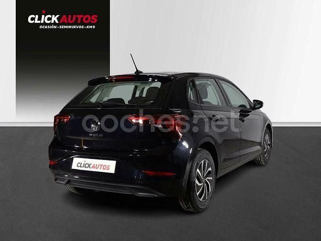 Usado VW Polo Life 95 CV (69 kW) 2023 Negro Berlina