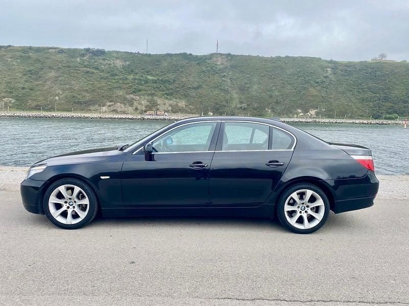 Usado BMW 530 Sport Line 231 CV (169 kW) 2004 Negro Berlina