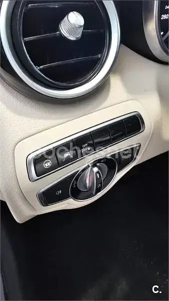 Usado Mercedes C220 170 CV (125 kW) 2015 Gris / plata Berlina