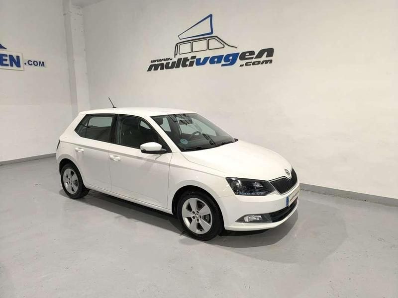 Blanco Usado 2017 Skoda Fabia Familiar | 10.900 € (Precio justo) - Imagen 1/4