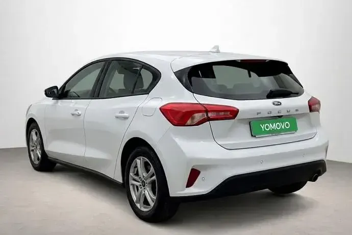 Usado Ford Focus Trend+ 120 CV (88 kW) 2022 Blanco Berlina