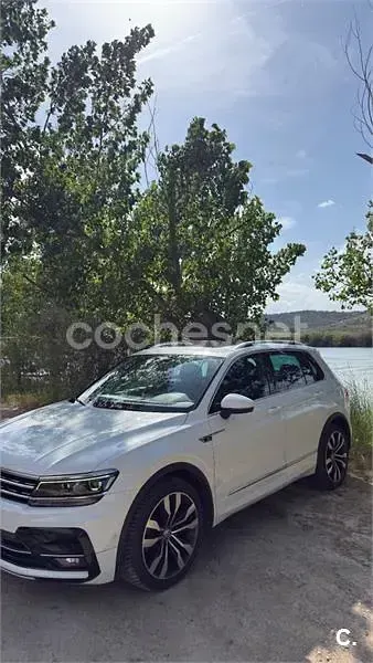 Usado VW Tiguan Sportline 190 CV (139 kW) 2019 Blanco SUV