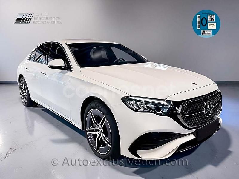 Usado Mercedes E300 313 CV (230 kW) 2024 Blanco Berlina