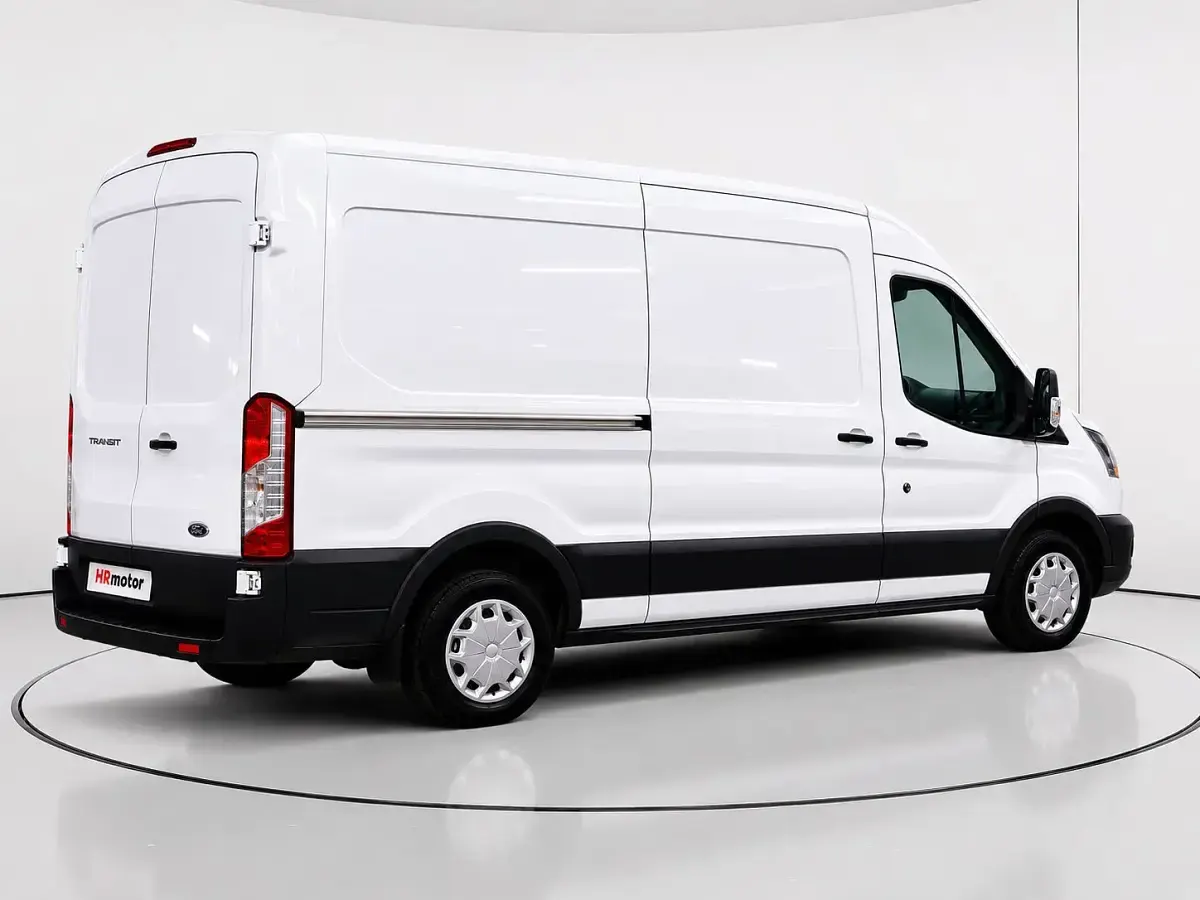 Usado Ford Transit 130 CV (95 kW) 2024 Berlina