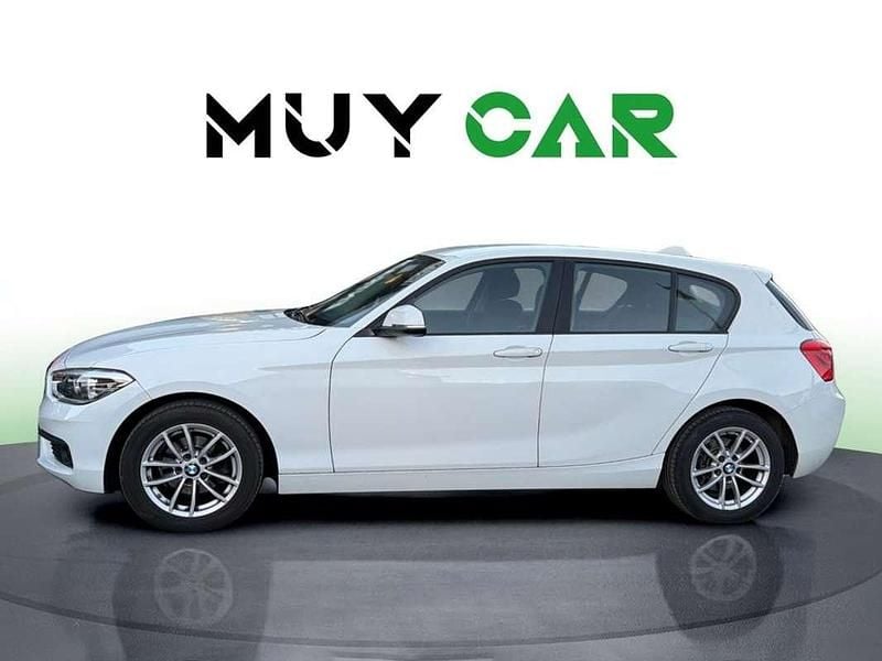 Begagnad BMW 116 116 HK (85 kW) 2018 Vit Halvkombi