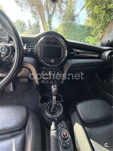 Usado Mini Cooper SD 170 CV (125 kW) 2017 Negro Utilitario