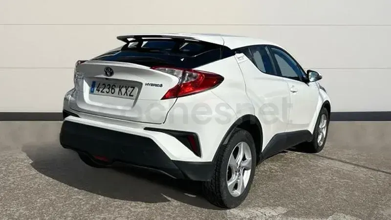 Usado Toyota C-HR Active 122 CV (89 kW) 2019 Blanco SUV