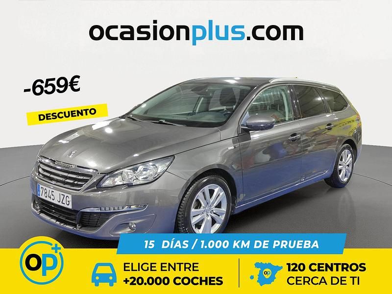Usado Peugeot 308 Style 120 CV (88 kW) 2017 Gris Familiar