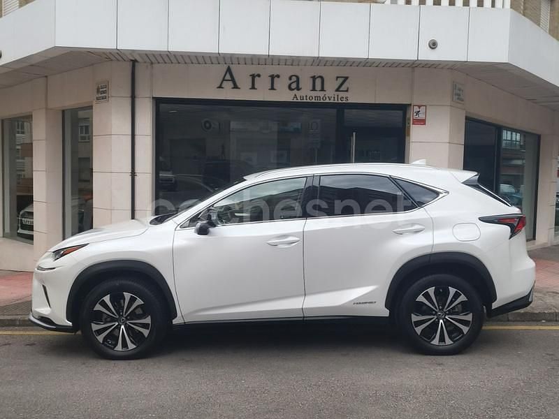 Blanco Usado 2021 Lexus NX300h SUV | 33.800 € (Caro) - Imagen 1/4