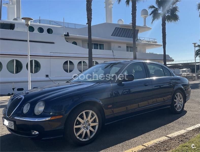 Usado Jaguar S-Type Executive 240 CV (176 kW) 2000 Azul Berlina
