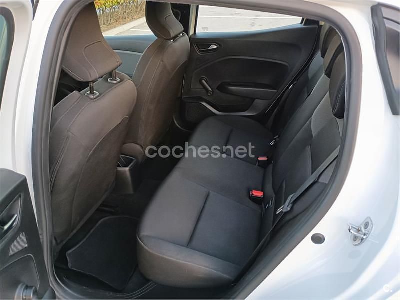 Usado Renault Clio V Business 85 CV (62 kW) 2021 Blanco Berlina