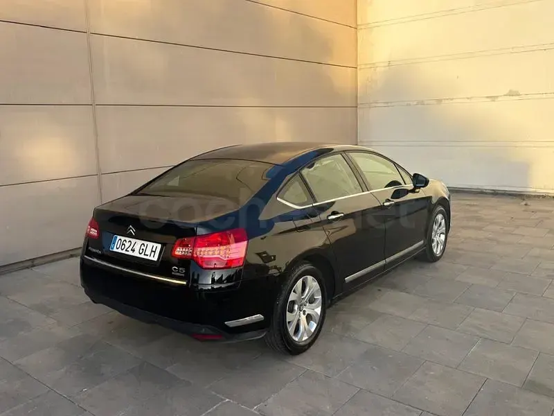 Usado Citroën C5 Exclusive 140 CV (102 kW) 2009 Negro Berlina