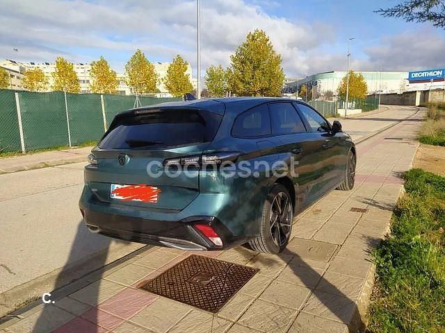 Usado Peugeot 308 SW Allure 130 CV (95 kW) 2023 Azul Familiar