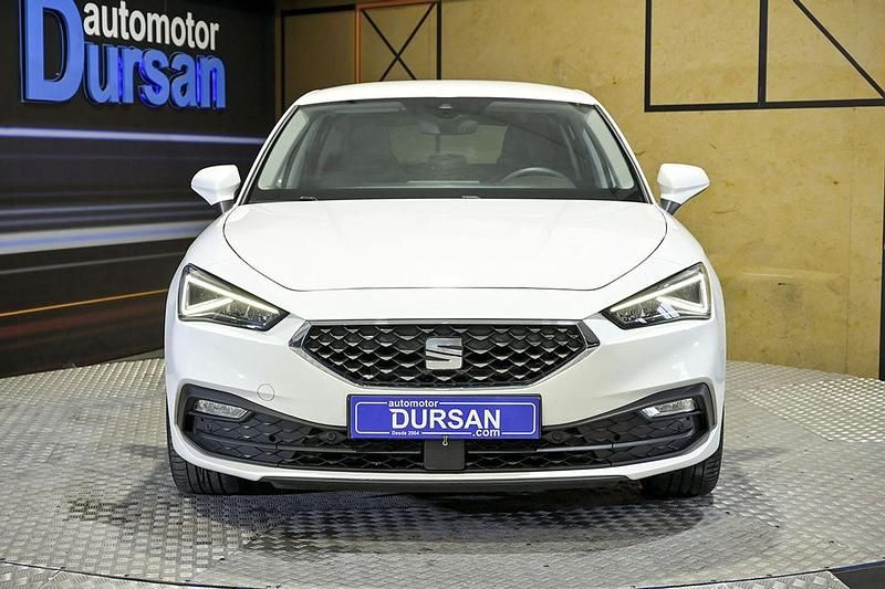 Usado Seat Leon XCELLENCE 150 CV (110 kW) 2022 Blanco Berlina