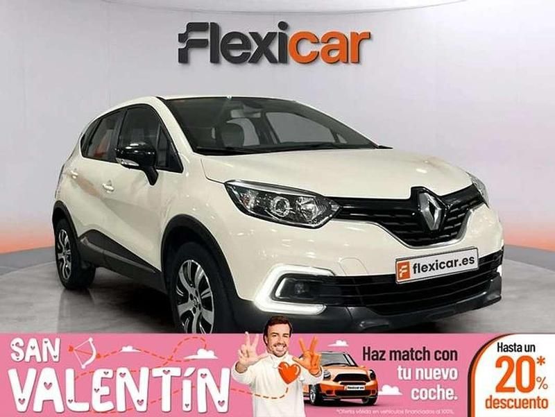 Usado Renault Captur Intens 90 CV (66 kW) 2017 Beige SUV