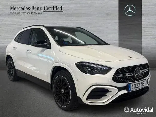 Usado Mercedes GLA250 218 CV (160 kW) 2025 Blanco polar SUV