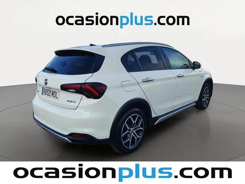 Usado Fiat Tipo Cross 130 CV (95 kW) 2023 Blanco Berlina