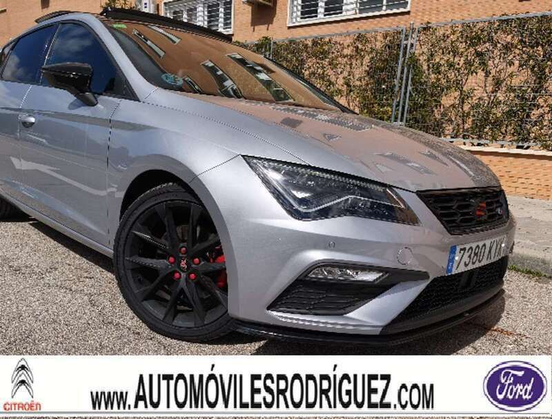 Gris Usado 2019 Seat Leon ST FR Familiar | 20.500 € (Caro) - Imagen 1/4